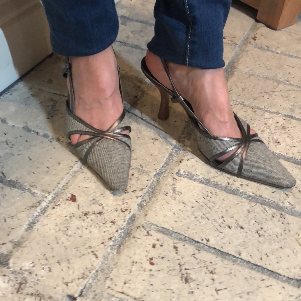 A. Giannetti Grey Sling-backs, fabric micro-check leather piping. Size 7 1/2.
